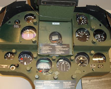 SK35C flyglgesindikerande instrumenten med FLI 35 i Framsits (elevplatsen).