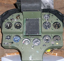 SK35C flyglgesindikerande instrumenten med FLI 19 i Framsits (elevplatsen).