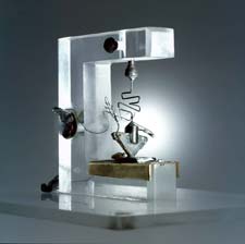 Modell av den första transistorn