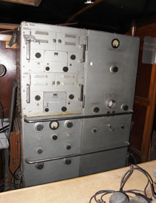 LV - KV sändaren AXP-140