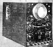 Cossor typ 448 1946